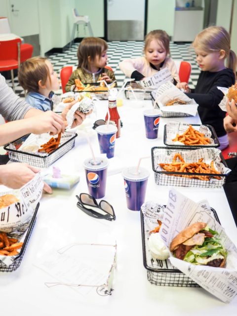 Turussa ystävien luona