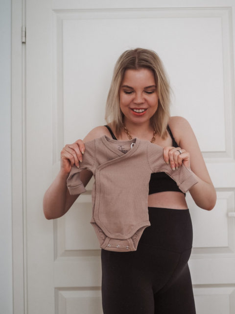 Raskausviikko 16 (15+0-15+6)