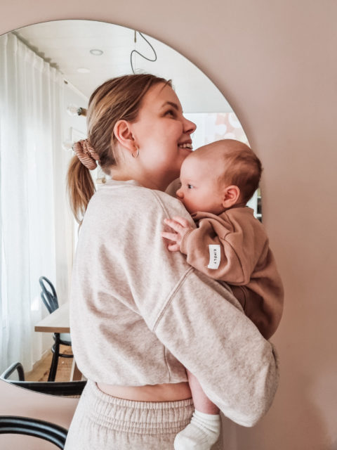 Kaksi kuukautta vauvaelämää takana